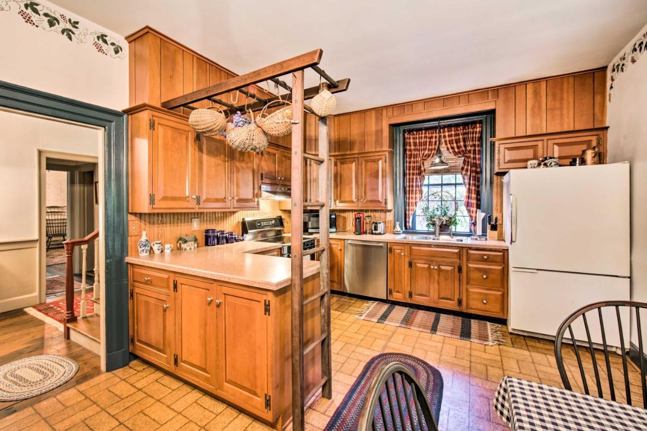 Beautiful Historic House In Amish Country Holiday home Ephrata